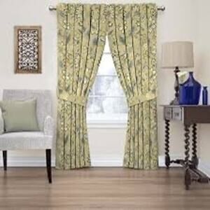 Waverly BRIGHTON BLOSSOM Lot Of 2 Rod Pocket Curtain Panel Color Flax 54”x84”